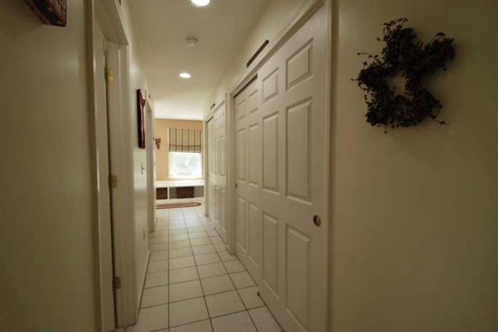 Beautiful Spacious Home W/ Game Room. Gilford Exteriér fotografie